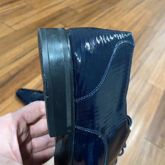 Real eel skin. Worn once. Purchased in a boutique shop in Italy. Size 11-11.5. main image 7